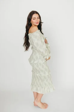 Outlet Worth Collective The Chloe Midi Dress in Sage - Bump Friendly