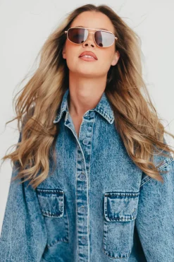 Hot Worth Collective The Halle Sunglasses in Gold-Brown