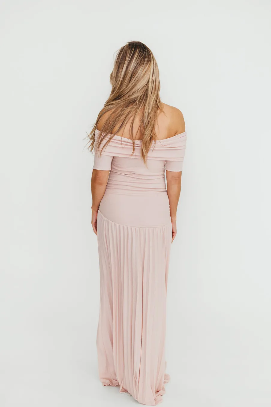 Online Worth Collective The Lennox Maxi Dress in Dusty Pink