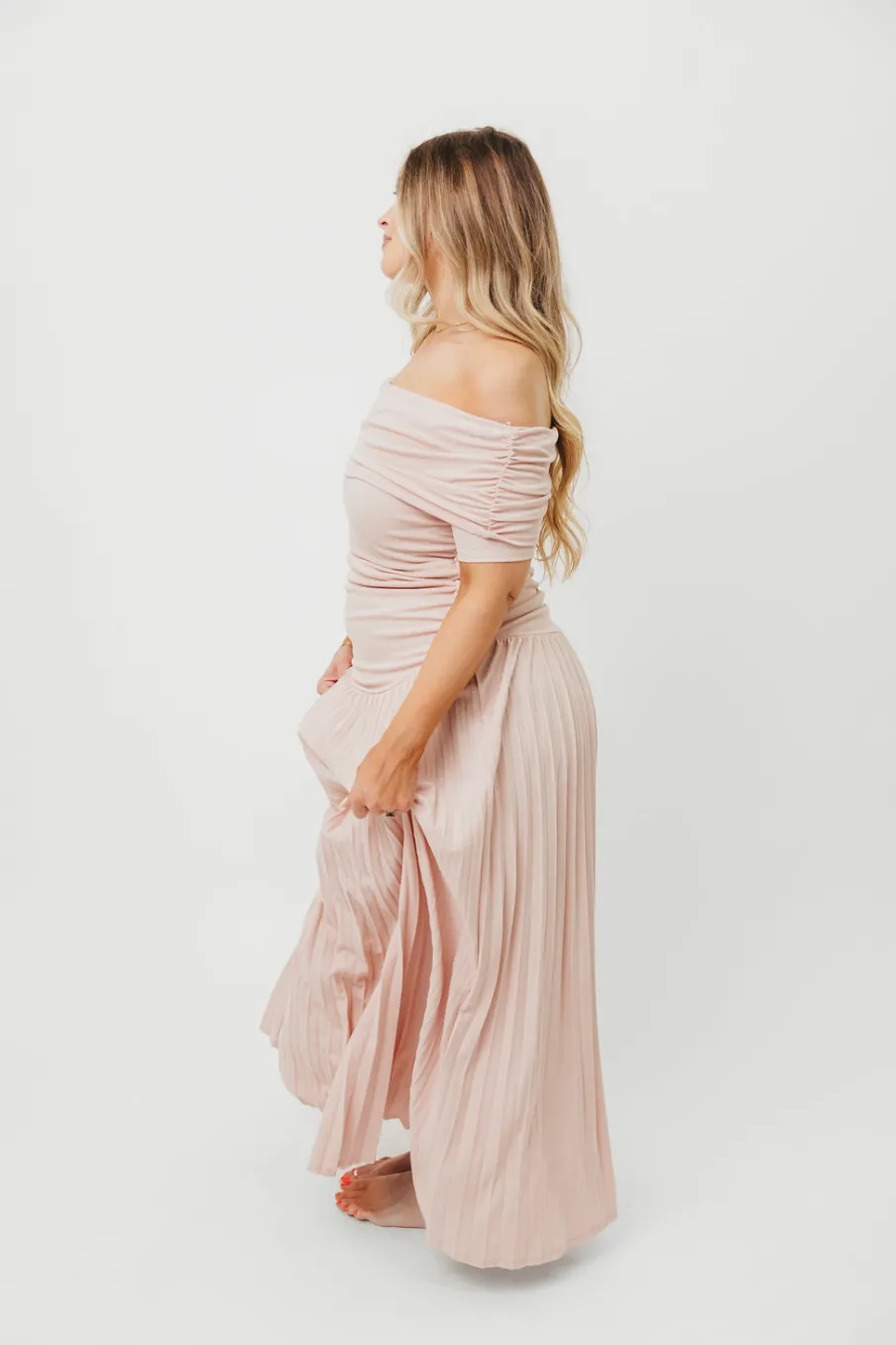 Online Worth Collective The Lennox Maxi Dress in Dusty Pink