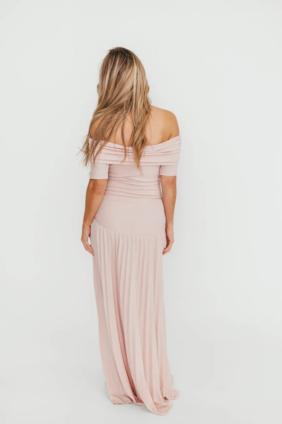 Online Worth Collective The Lennox Maxi Dress in Dusty Pink