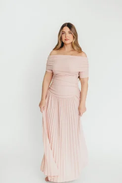 Online Worth Collective The Lennox Maxi Dress in Dusty Pink
