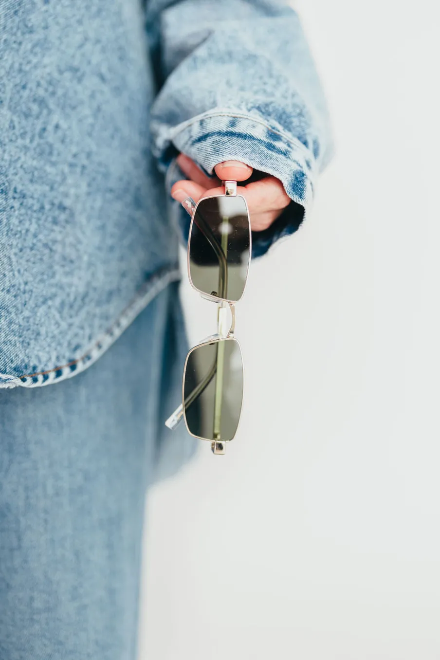 New Worth Collective The Monroe Sunglasses in Gold-Green