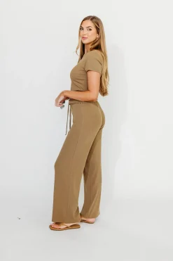Fashion Worth Collective The Muse Knit Ribbed Short Sleeve Top & Pants Set in Mocha