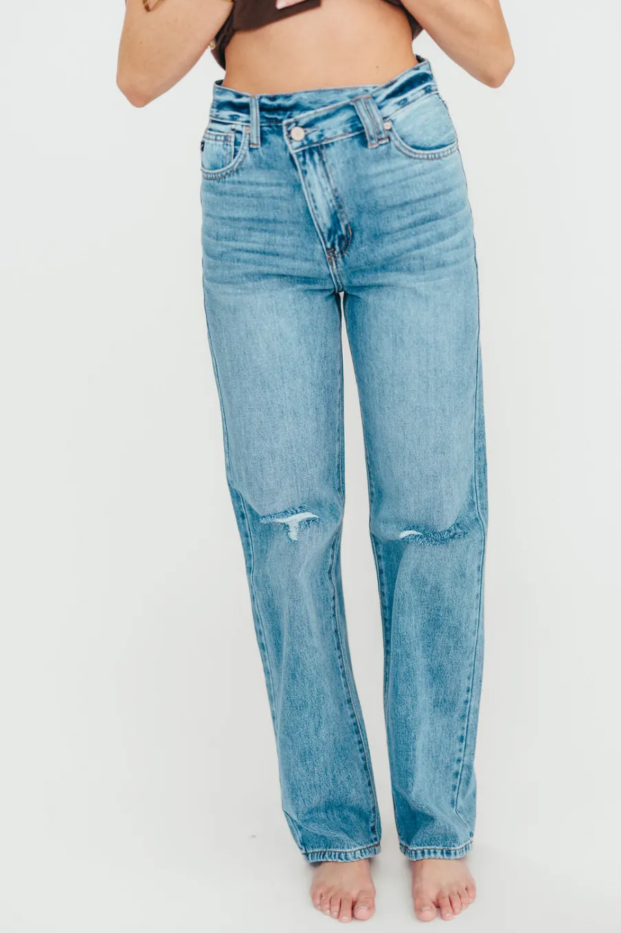 Online Worth Collective Tiffany 90s High-Rise Crisscross Waist Straight Jeans in Light Wash