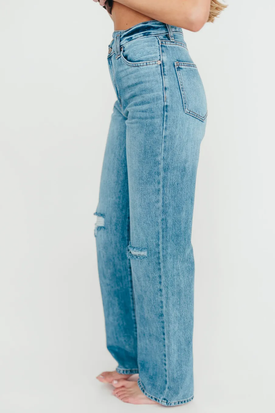 Online Worth Collective Tiffany 90s High-Rise Crisscross Waist Straight Jeans in Light Wash