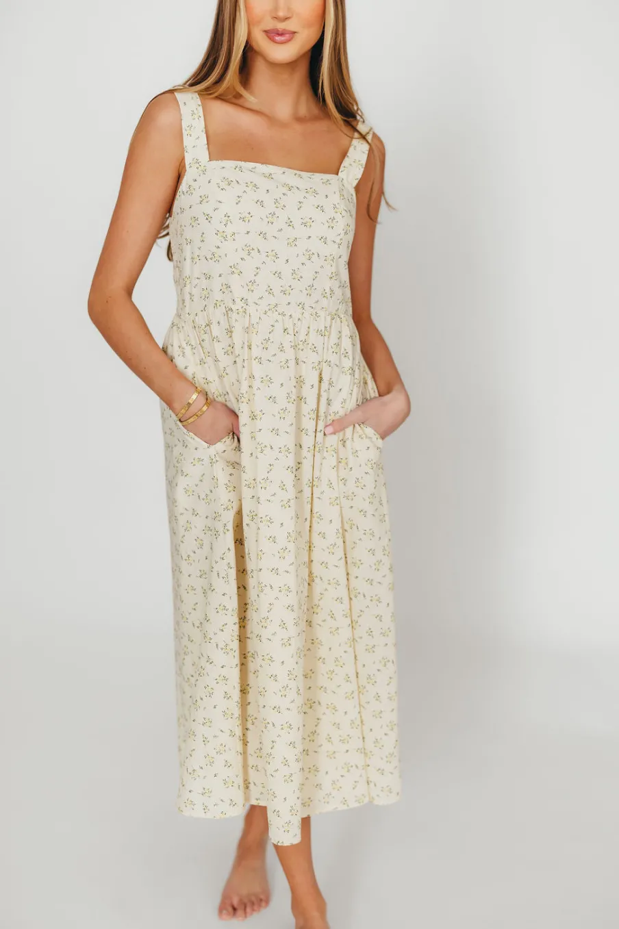 Best Worth Collective Tinsley 100% Cotton Midi Dress in Cream Floral