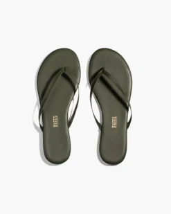 Fashion Worth Collective TKEES Lily Liners in Forest