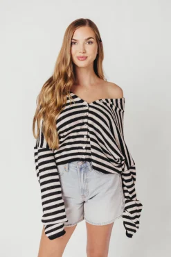 Discount Worth Collective Tommie Longer Length Short in Light Denim