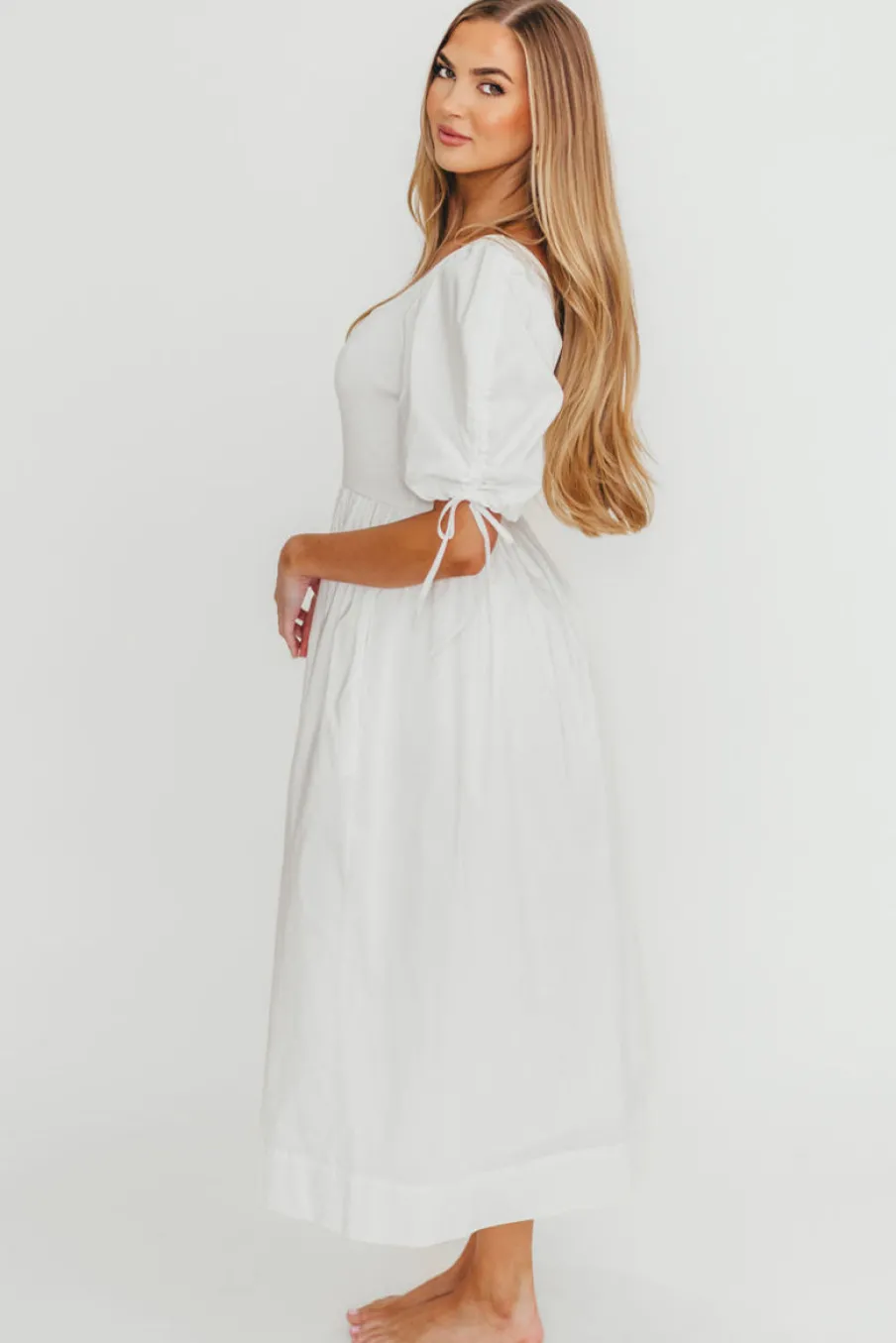 Fashion Worth Collective Vega Dress in White