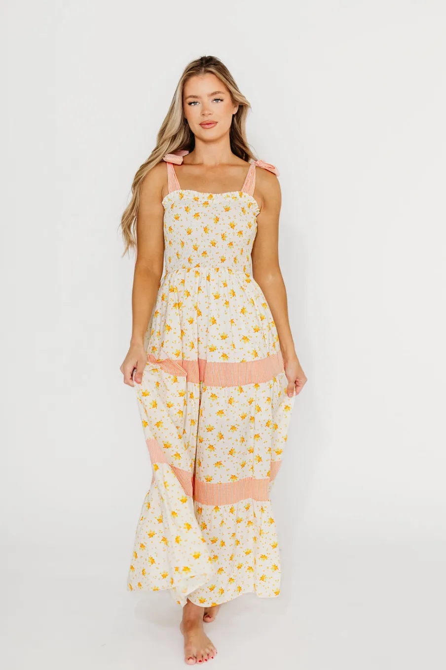 Online Worth Collective Vida Floral Maxi Dress in White/Orange