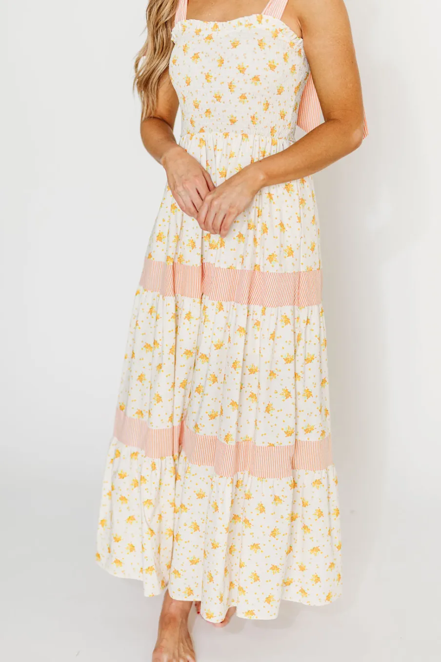 Online Worth Collective Vida Floral Maxi Dress in White/Orange