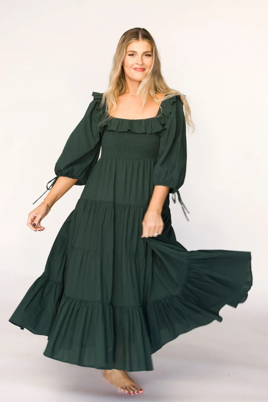 Discount Worth Collective Willow Maxi Dress in Emerald Green - Bump Friendly