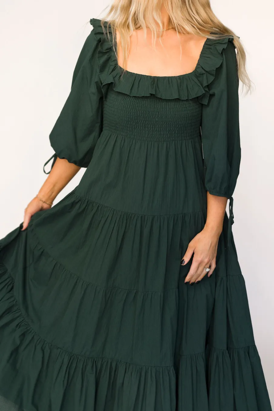 Discount Worth Collective Willow Maxi Dress in Emerald Green - Bump Friendly