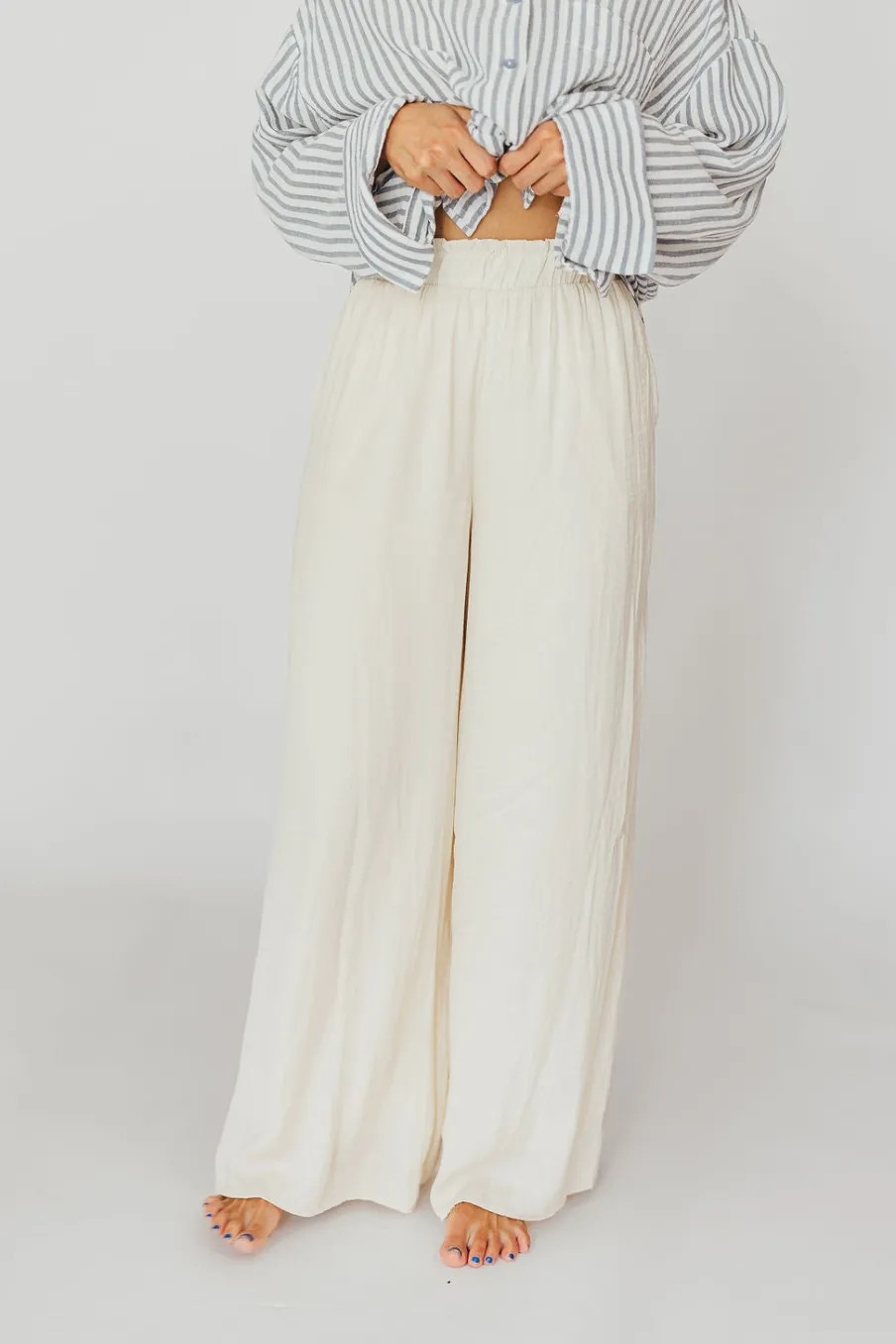 Discount Worth Collective Zahara Wide Leg Pants in Ivory